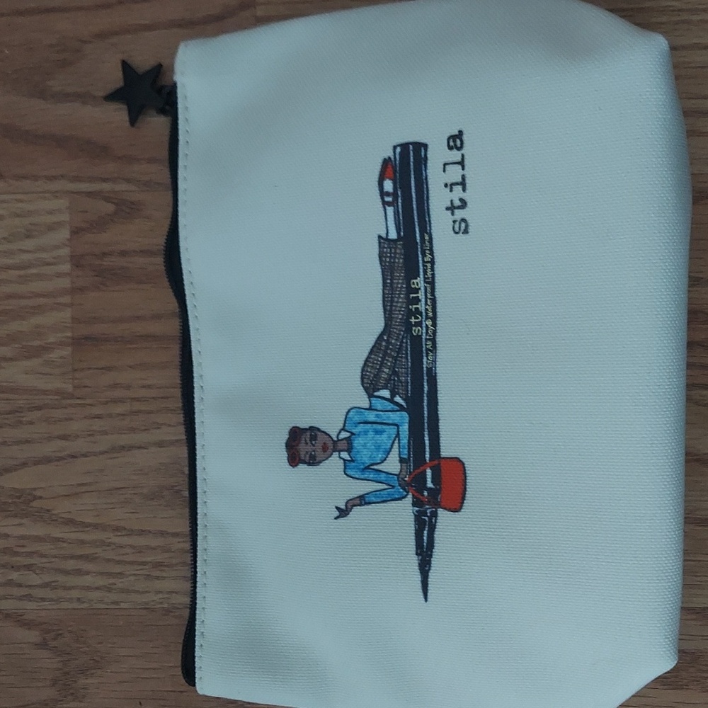 Stila Cream Makeup Bag with Illustration